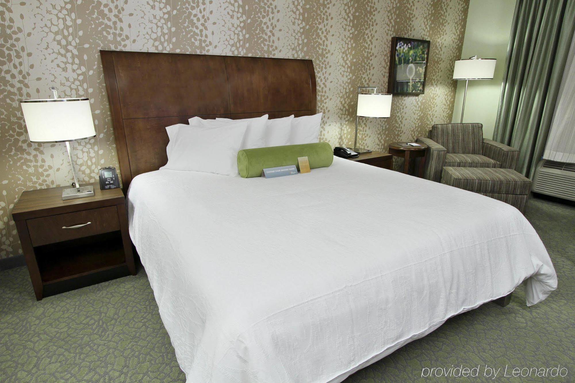 Hilton Garden Inn Covington/Mandeville Habitación foto